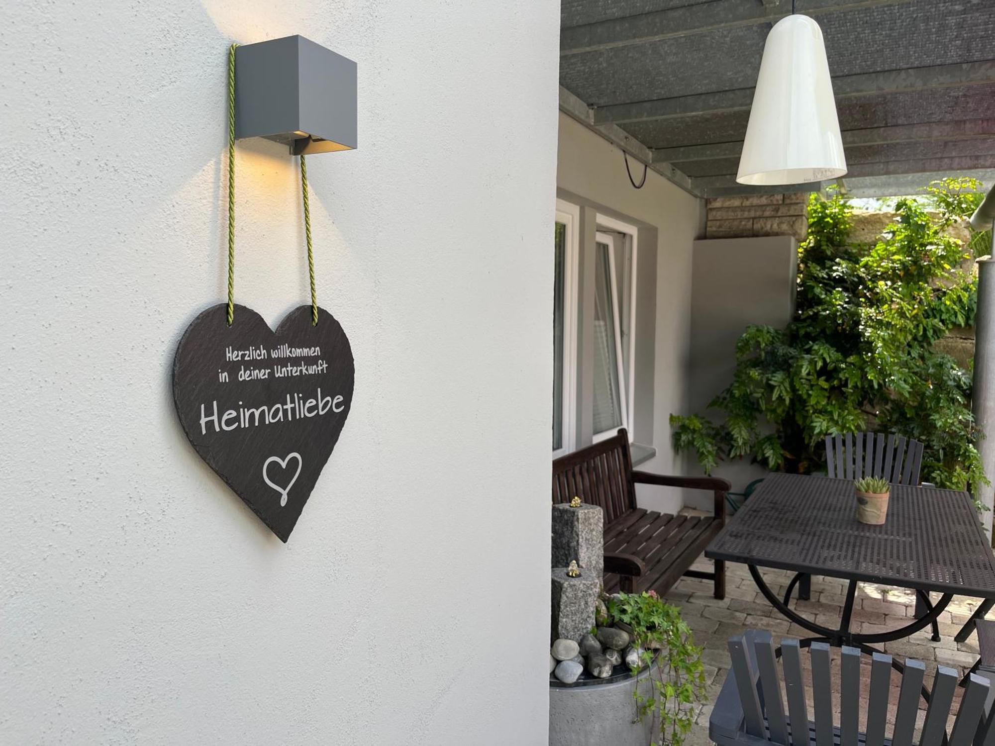 Schoene Ferienwohnung 2,5 Zimmer In Stadtnaehe Mit Eigenem Hofgarten Balingen Zewnętrze zdjęcie